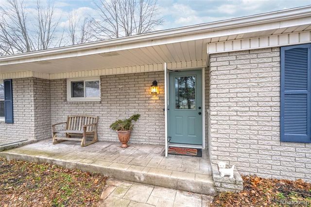 2138 Gratiot Boulevard, Marysville, MI 48040