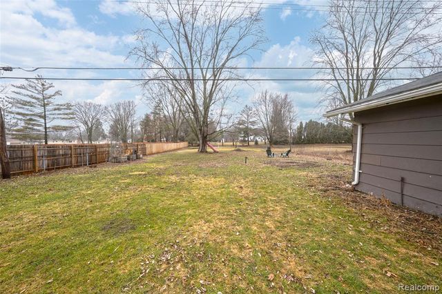 2138 Gratiot Boulevard, Marysville, MI 48040