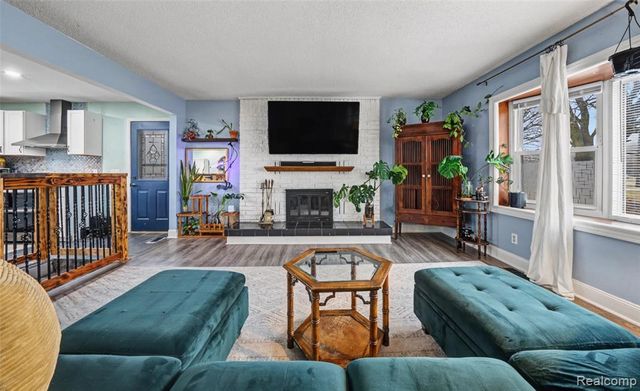 2138 Gratiot Boulevard, Marysville, MI 48040