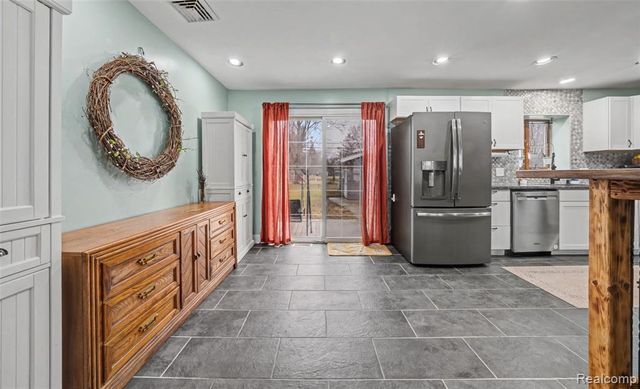 2138 Gratiot Boulevard, Marysville, MI 48040