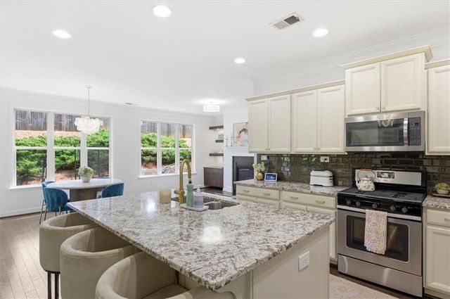 802 Tramore Court, Acworth, GA 30102