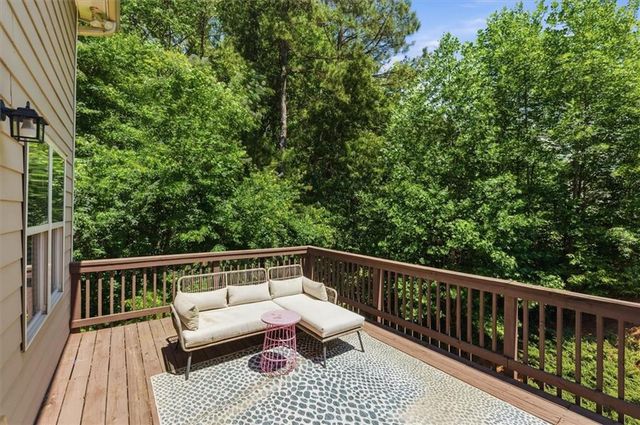 802 Tramore Court, Acworth, GA 30102