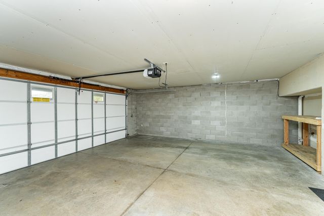 5010 Harvest Lake Drive NW, Rochester, MN 55901