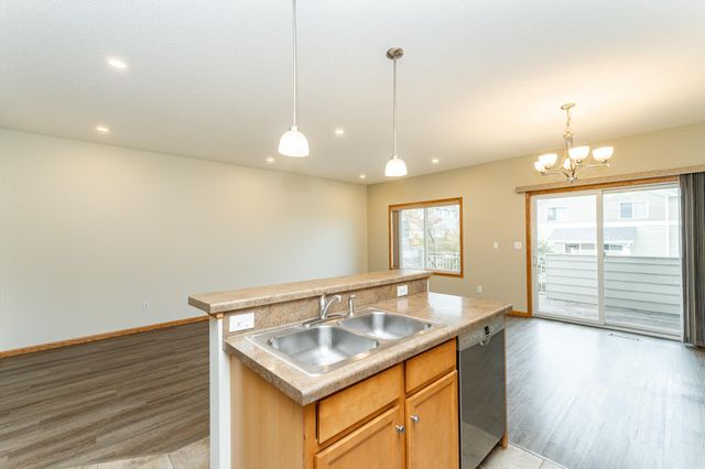 5010 Harvest Lake Drive NW, Rochester, MN 55901