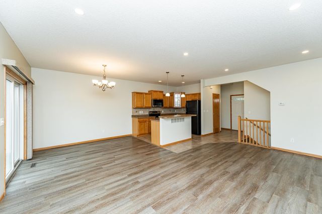 5010 Harvest Lake Drive NW, Rochester, MN 55901