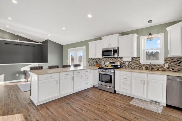 22234 220th Avenue, Green Twp, MI 49338