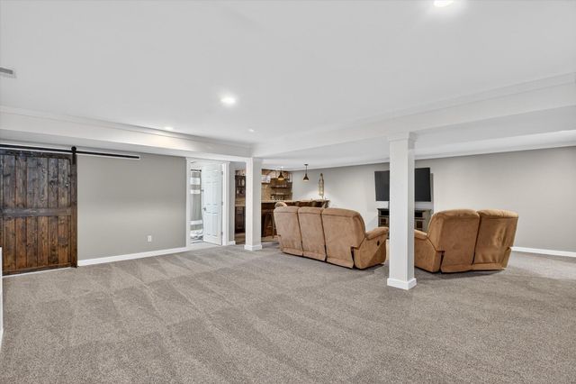 22234 220th Avenue, Green Twp, MI 49338