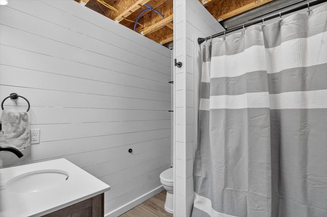 22234 220th Avenue, Green Twp, MI 49338