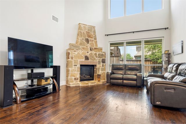419 Paluxy Drive, Irving, TX 75039