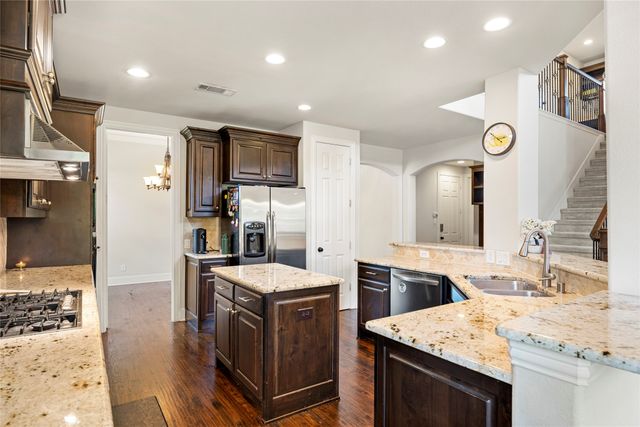 419 Paluxy Drive, Irving, TX 75039