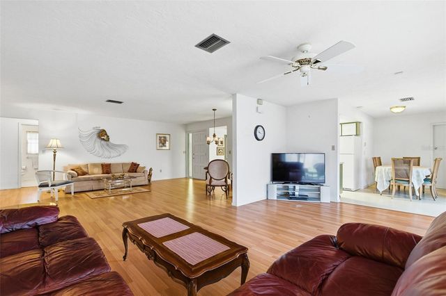 8824 PHYLISS AVENUE, Sarasota, FL 34231