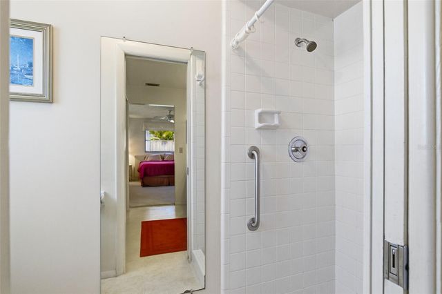 8824 PHYLISS AVENUE, Sarasota, FL 34231