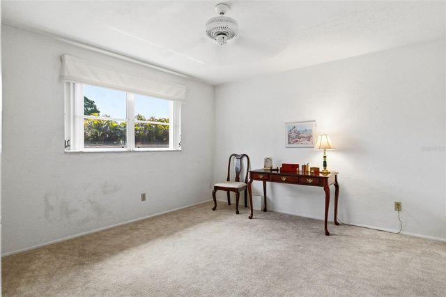 8824 PHYLISS AVENUE, Sarasota, FL 34231