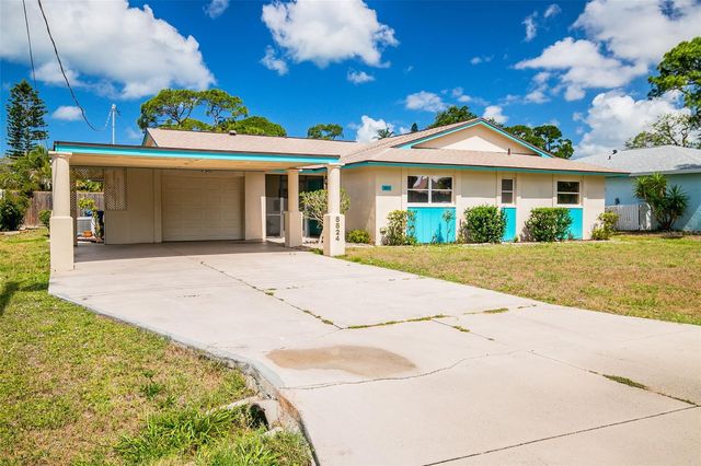 8824 PHYLISS AVENUE, Sarasota, FL 34231