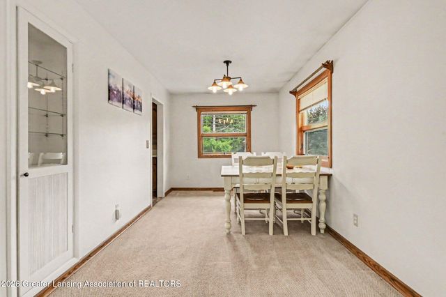 6950 Delta River Drive, Lansing, MI 48906
