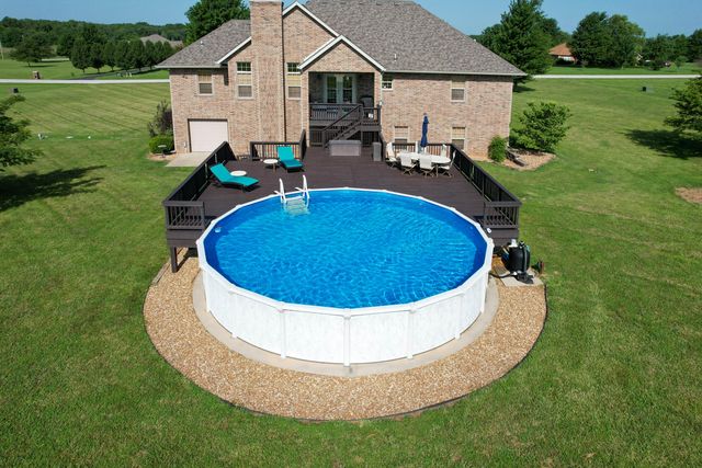2452 N Arrow Lane, Springfield, MO 65802