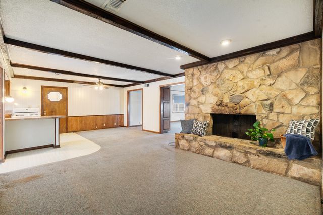 175 45th Street SW, Paris, TX 75460