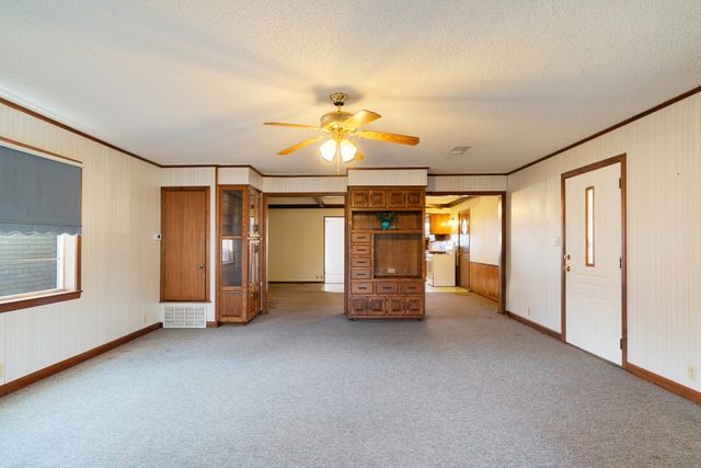 175 45th Street SW, Paris, TX 75460