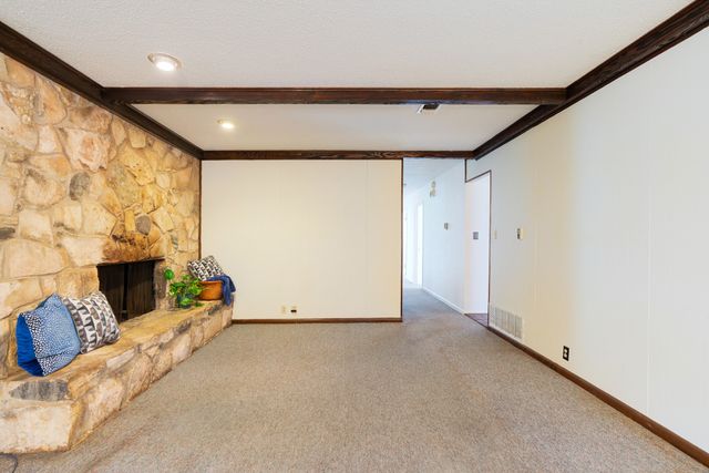 175 45th Street SW, Paris, TX 75460