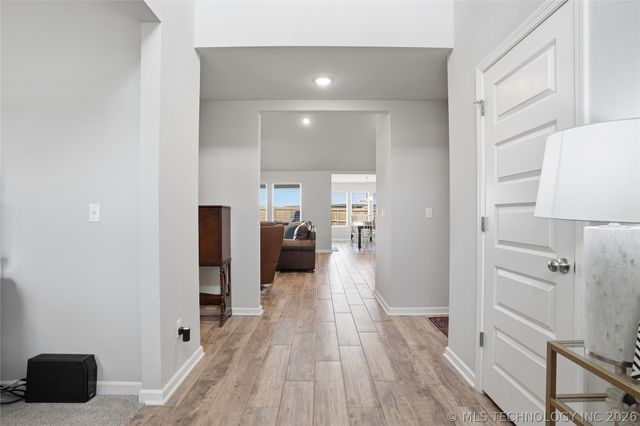 3805 E 154th Place S, Bixby, OK 74008