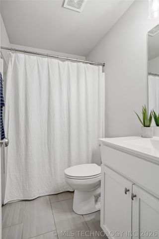 3805 E 154th Place S, Bixby, OK 74008