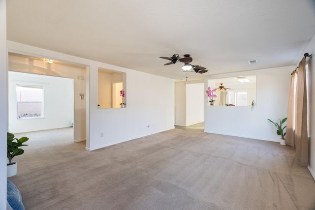 2177 Sagecrest Loop NE, Rio Rancho, NM 87144