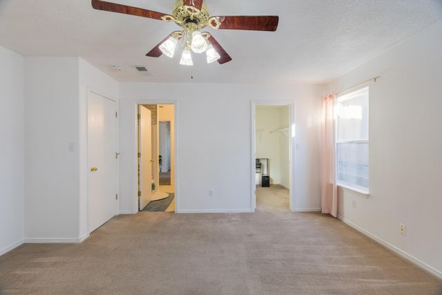 2177 Sagecrest Loop NE, Rio Rancho, NM 87144