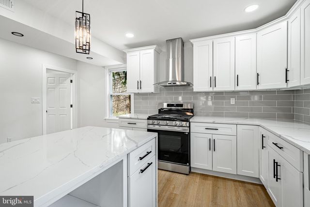 700 E RIDLEY AVE, Ridley Park, PA 19078