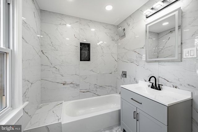 700 E RIDLEY AVE, Ridley Park, PA 19078