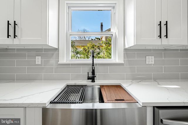 700 E RIDLEY AVE, Ridley Park, PA 19078