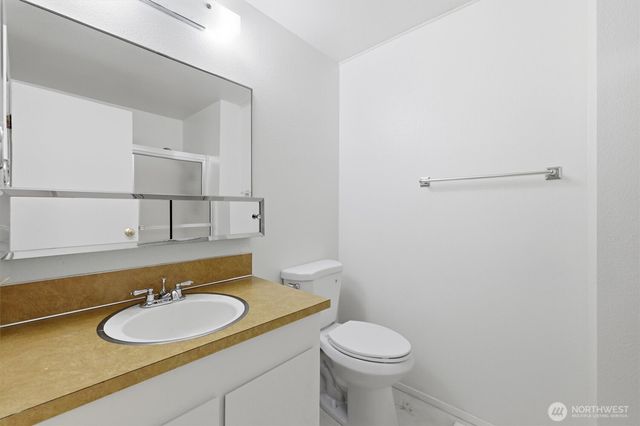 2660 SW 335th Place, Federal Way, WA 98023