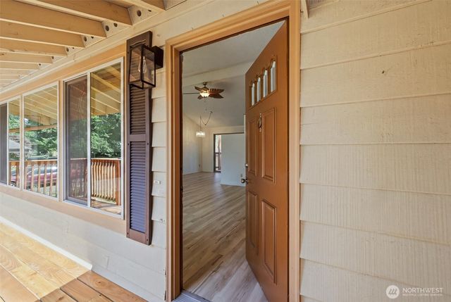 2660 SW 335th Place, Federal Way, WA 98023