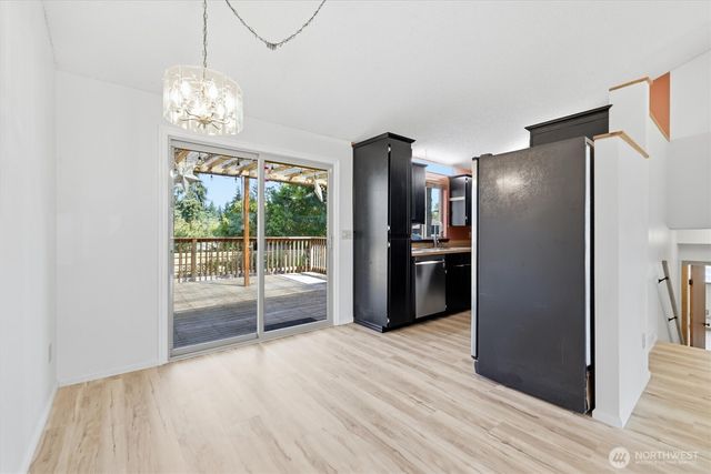 2660 SW 335th Place, Federal Way, WA 98023