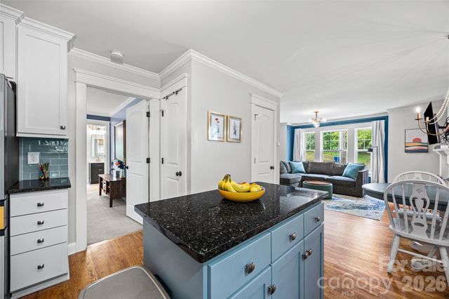 206 W Woodrow Avenue, Belmont, NC 28012