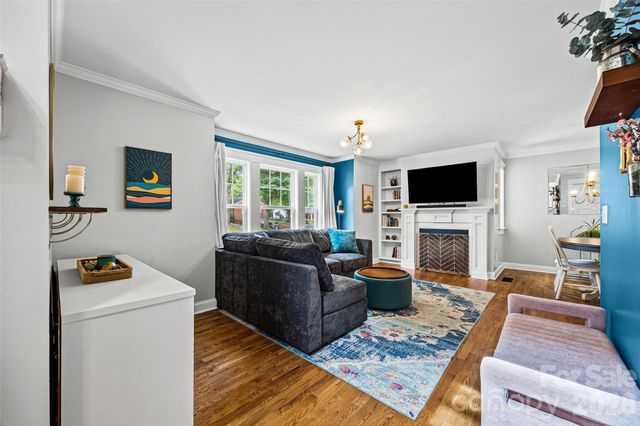 206 W Woodrow Avenue, Belmont, NC 28012
