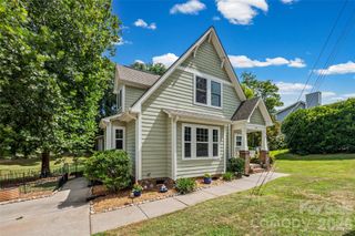 206 W Woodrow Avenue, Belmont, NC 28012