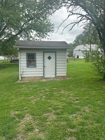 1018 W 1st Street, Bicknell, IN 47512