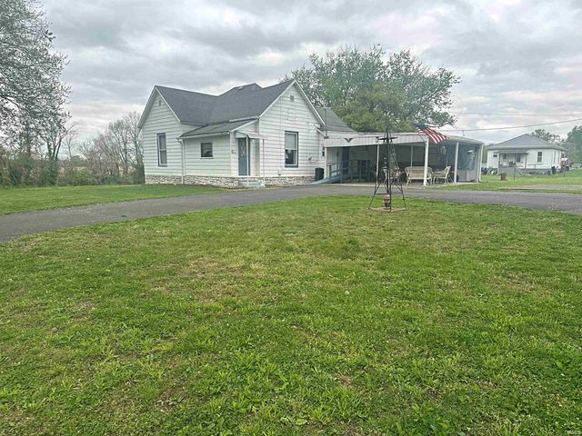 1018 W 1st Street, Bicknell, IN 47512