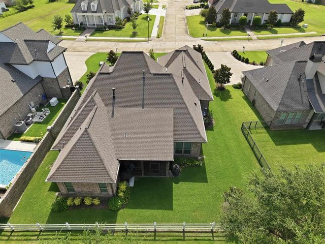 6464 W White Oleander Drive, Lake Charles, LA 70605