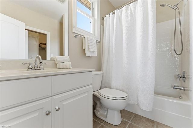 2280 Rio Rancho DR, Virginia Beach, VA 23456