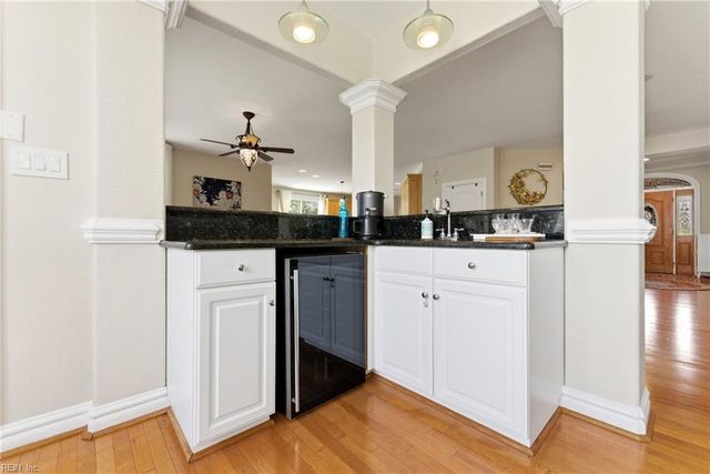 2280 Rio Rancho DR, Virginia Beach, VA 23456