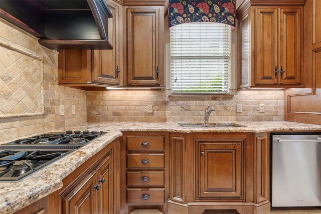 3108 Garden Hill Circle, Edmond, OK 73034