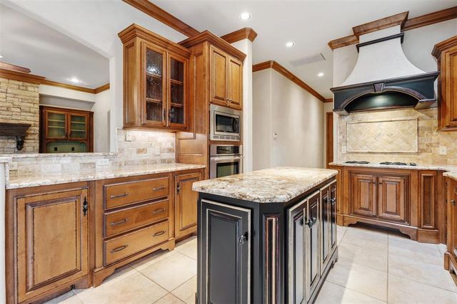 3108 Garden Hill Circle, Edmond, OK 73034