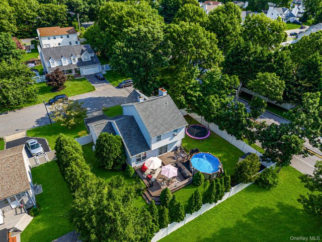 2 Ithaca Avenue, Port Jefferson Station, NY 11776