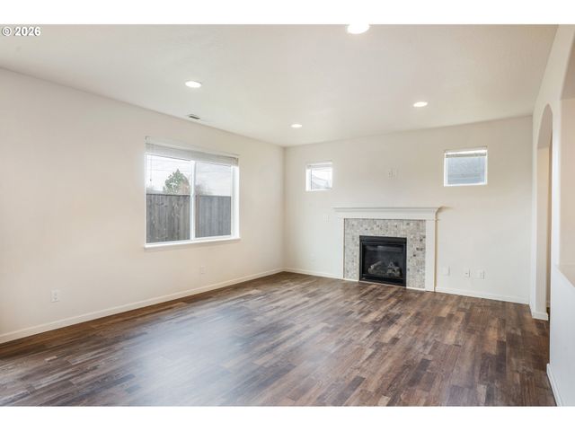 4680 GLACIER MEADOWS Loop, Springfield, OR 97478