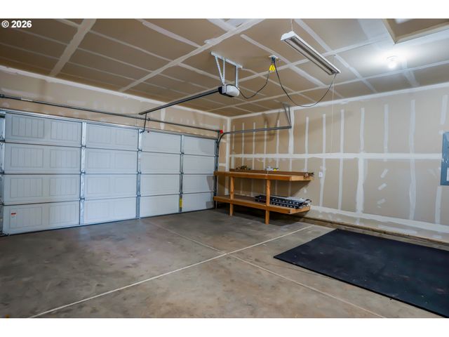 4680 GLACIER MEADOWS Loop, Springfield, OR 97478