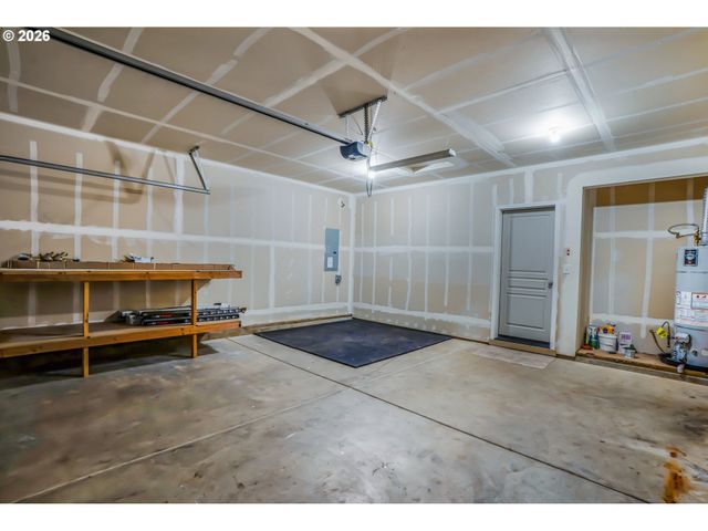 4680 GLACIER MEADOWS Loop, Springfield, OR 97478