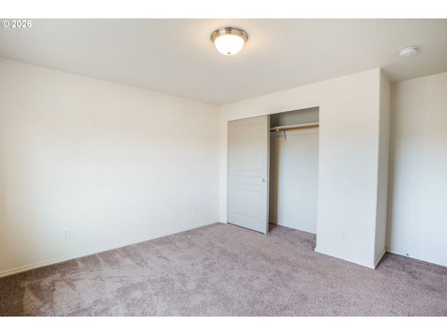 4680 GLACIER MEADOWS Loop, Springfield, OR 97478