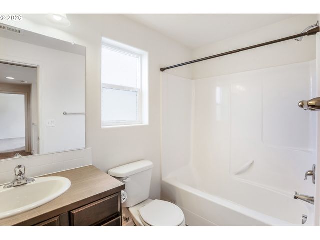 4680 GLACIER MEADOWS Loop, Springfield, OR 97478