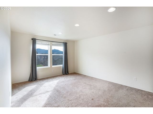 4680 GLACIER MEADOWS Loop, Springfield, OR 97478